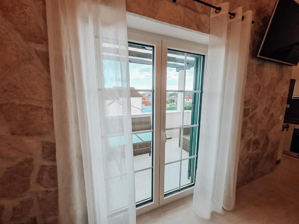 Stone House Jezera Apartment Luaran gambar