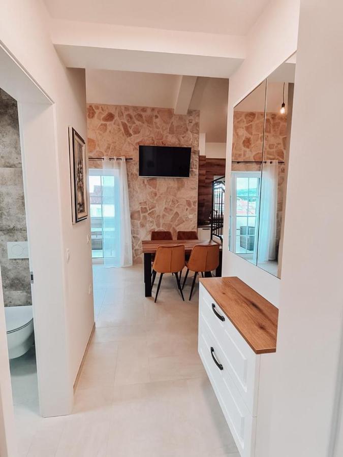 Stone House Jezera Apartment Luaran gambar