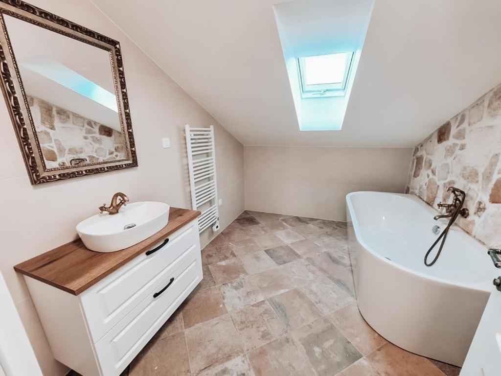 Stone House Jezera Apartment Luaran gambar